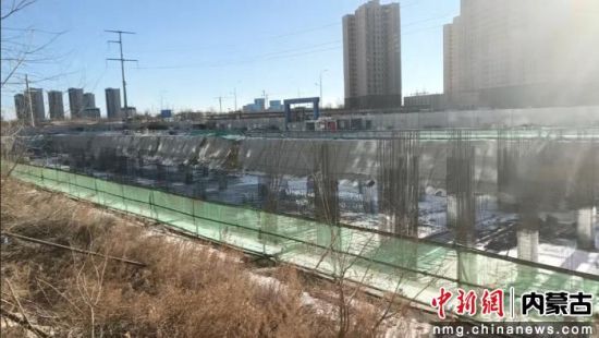 云中盛景小区正在建设的商业楼 云中盛景小区正在建设的商业楼