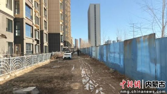 在建商业楼与居民楼之间的距离 在建商业楼与居民楼之间的距离