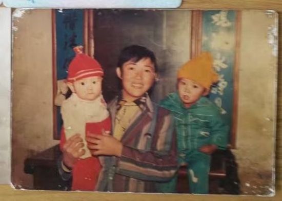 内蒙古7个月大婴儿被拐33年终回家 父亲：一看就是我儿子