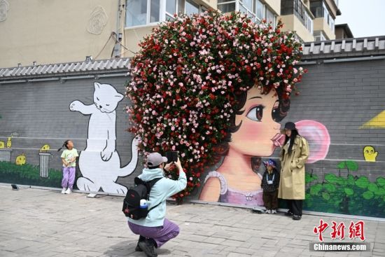 ��΢��������ȫ����ƣ����ͺ�����ѭ�������ƶ���ɫת��